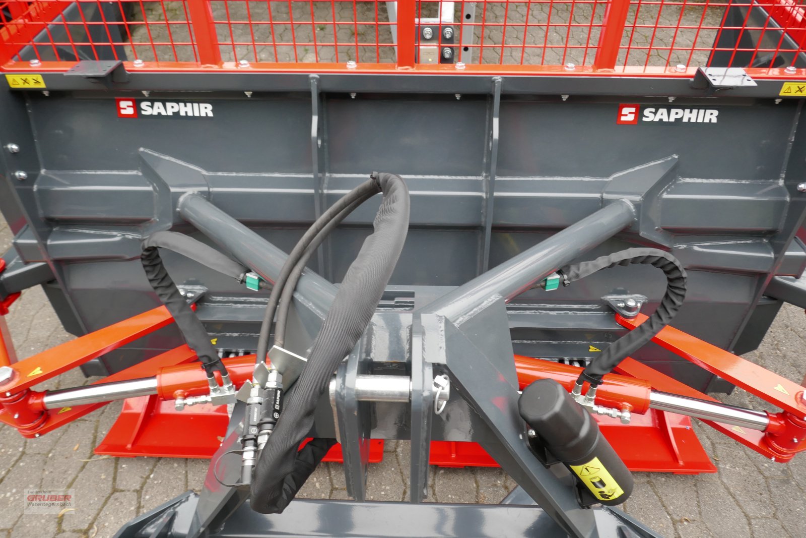 Maisschiebeschild des Typs Saphir Kompakt 4001, Neumaschine in Dorfen (Bild 3)