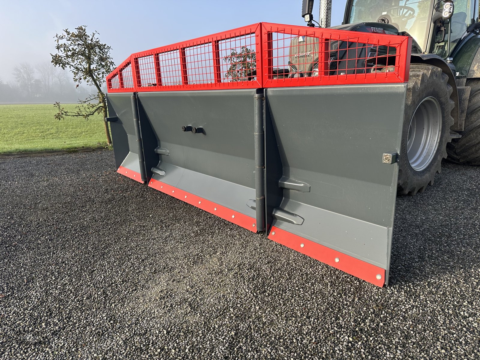 Maisschiebeschild des Typs Saphir Silierschild Kompakt 4001 Maisschiebeschild wie neu, Gebrauchtmaschine in Rankweil (Bild 3)