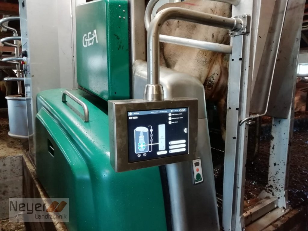Melkroboter типа GEA Farm Technologies DairyRobot R9500, Neumaschine в Bad Waldsee Mennisweiler (Фотография 7)