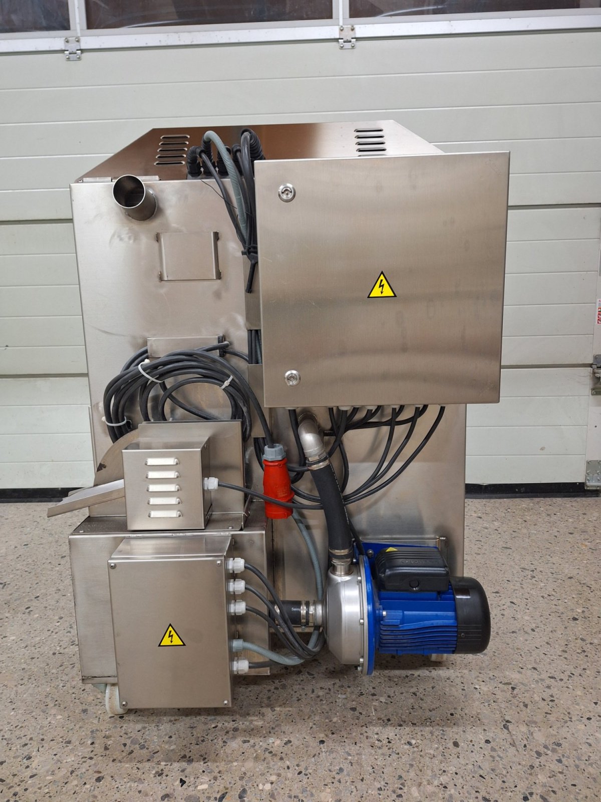 Metalltechnik des Typs Kärcher a, Gebrauchtmaschine in Radfeld (Bild 3)