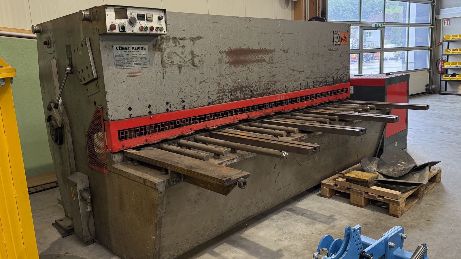 Metalltechnik des Typs Sonstige Vöest-Alpine 8x3150 Tafelschere, Gebrauchtmaschine in Hürm (Bild 2)