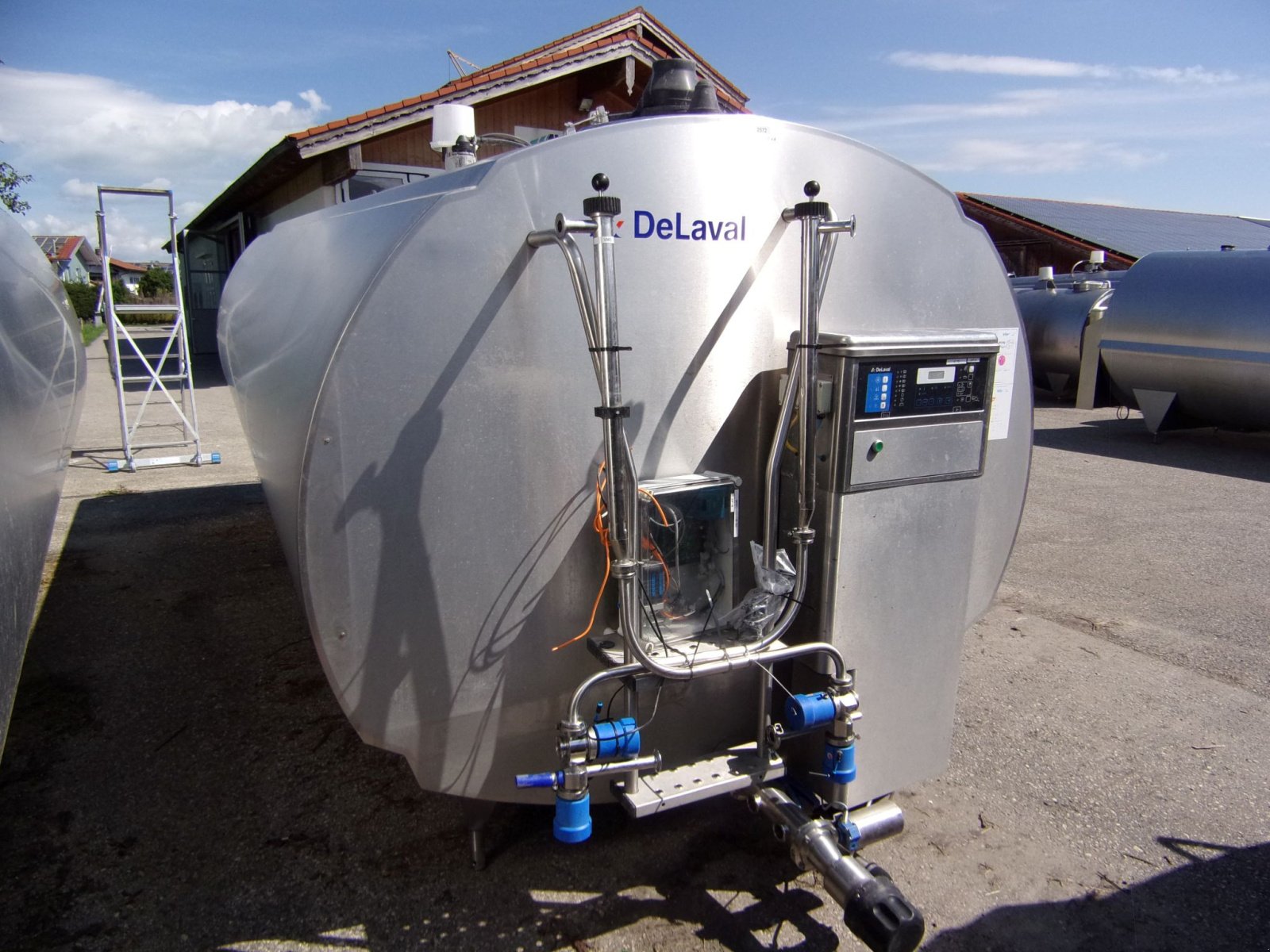 Milchkühltank typu DeLaval DXCE 12000, Gebrauchtmaschine v Übersee (Obrázek 2)