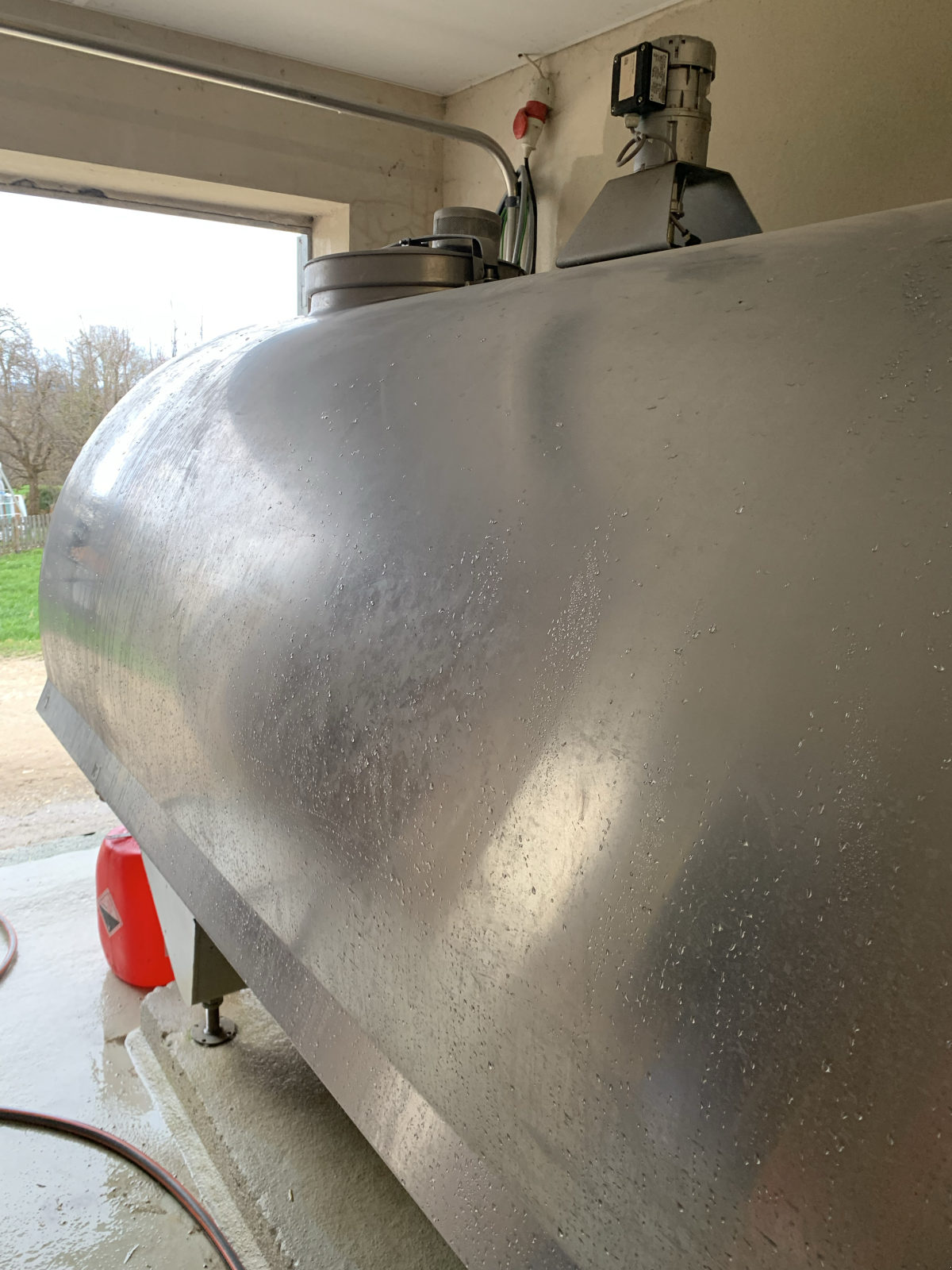 Milchkühltank des Typs GEA Milchkühlung, Gebrauchtmaschine in Bad Feilnbach (Bild 2)