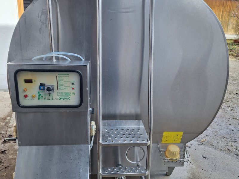 Milchkühltank des Typs Roka RKC 2500 ( Westfalia ), Gebrauchtmaschine in Schnaitsee (Bild 1)