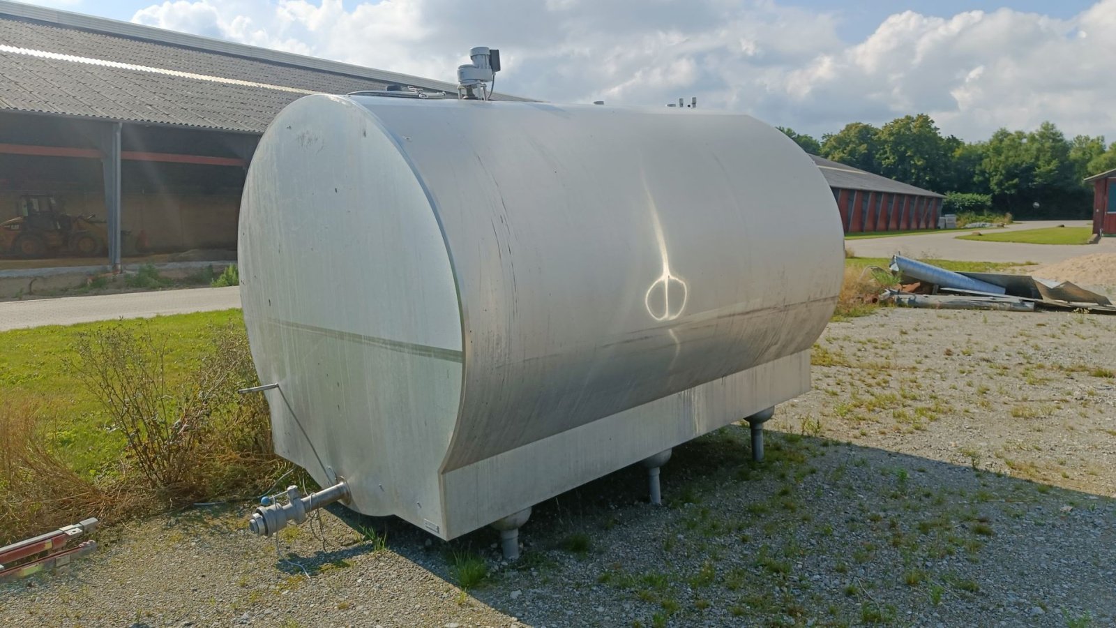 Milchkühltank typu Sonstige 8000-9000 Liter, Gebrauchtmaschine v Egtved (Obrázek 1)