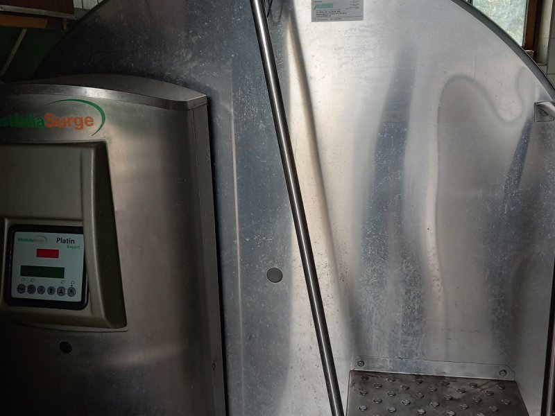 Milchkühltank Türe ait Westfalia Platin 2400, Gebrauchtmaschine içinde Aham (resim 1)