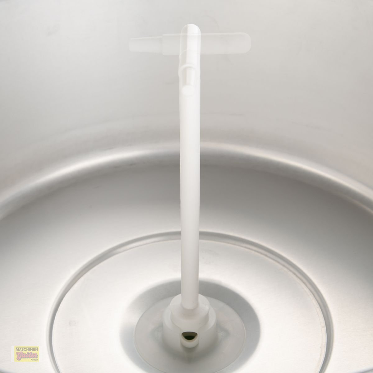 Milchkühlwanne of the type Sonstige Milky Milchzentrifuge FJ 90 PP, Neumaschine in Kötschach (Picture 5)