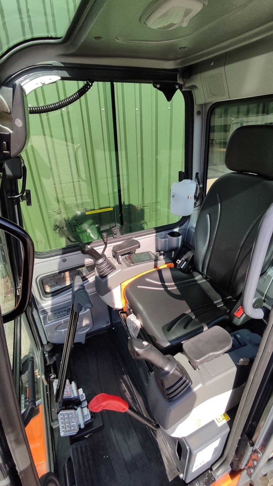 Minibagger van het type Atlas AC20F, Neumaschine in Oldebroek (Foto 10)