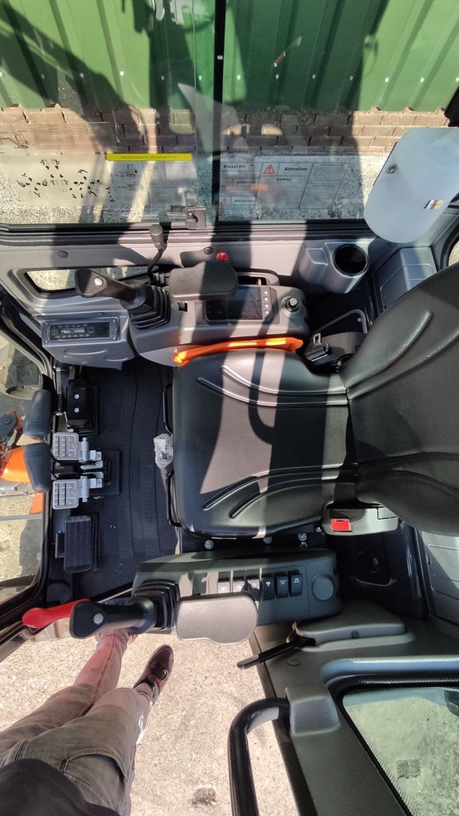 Minibagger van het type Atlas AC20F, Neumaschine in Oldebroek (Foto 11)