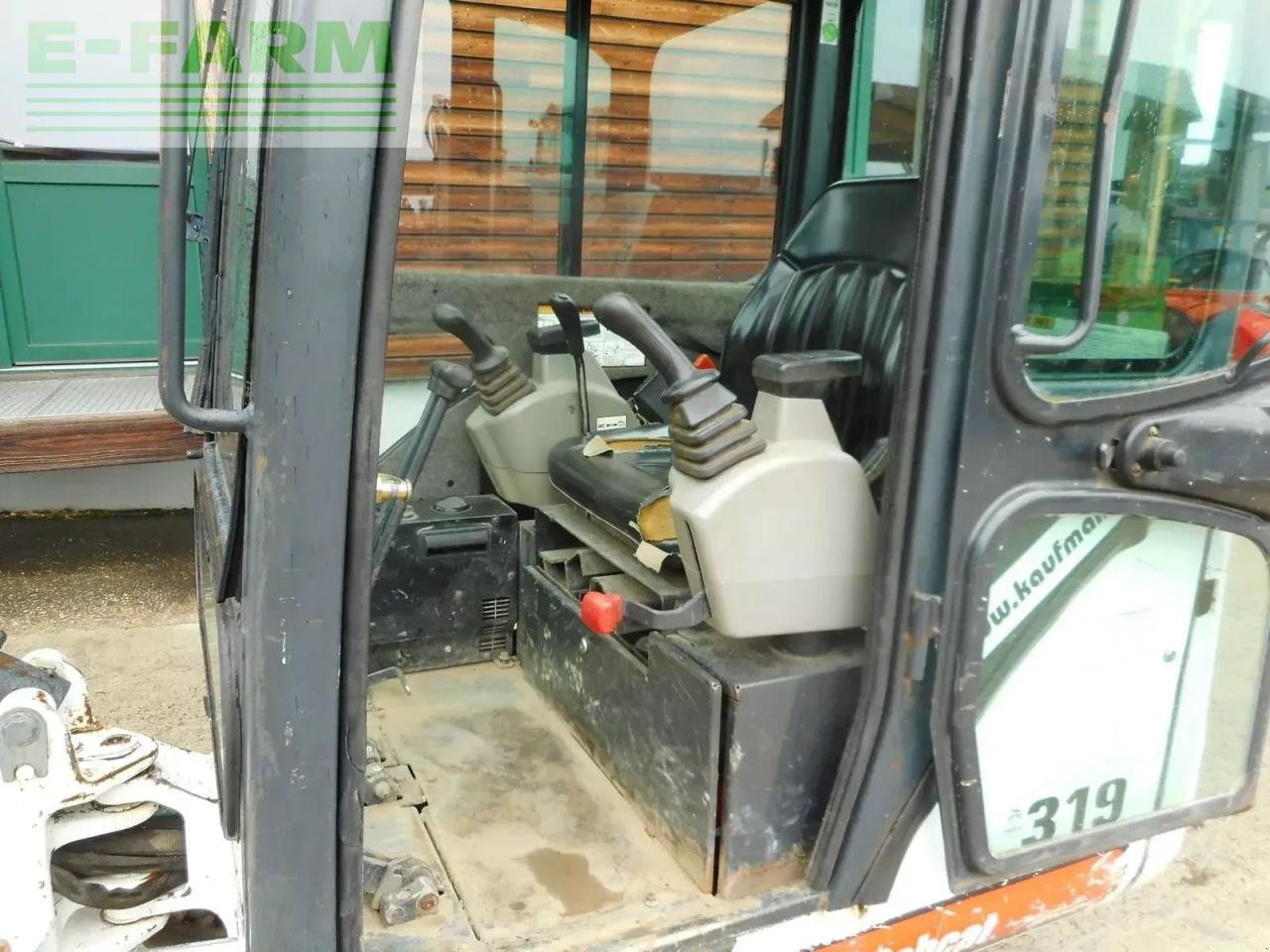 Minibagger des Typs Bobcat 319k ( 1.400kg ) schnellwechsler + verstellfahrw, Gebrauchtmaschine in ST. NIKOLAI/DR. (Bild 9)