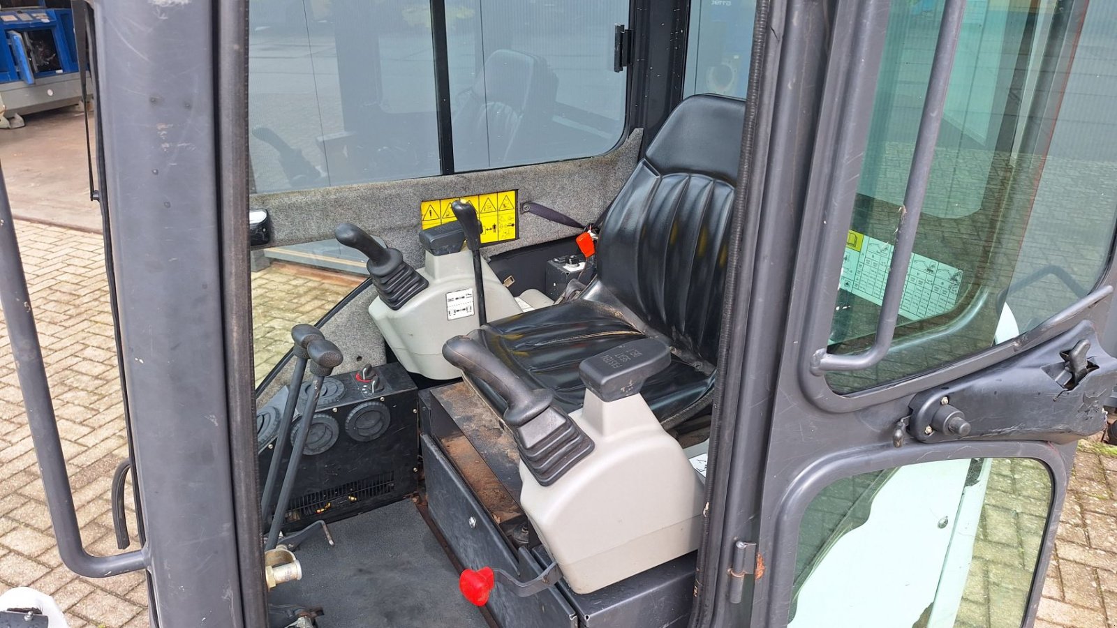 Minibagger типа Bobcat 323, Gebrauchtmaschine в Dronten (Фотография 9)