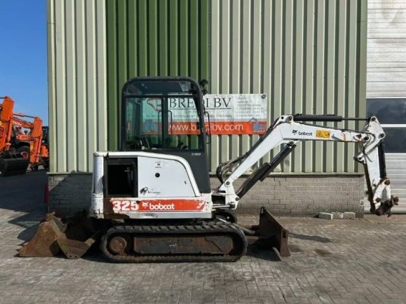 Minibagger Türe ait Bobcat 325, Gebrauchtmaschine içinde Roosendaal (resim 2)