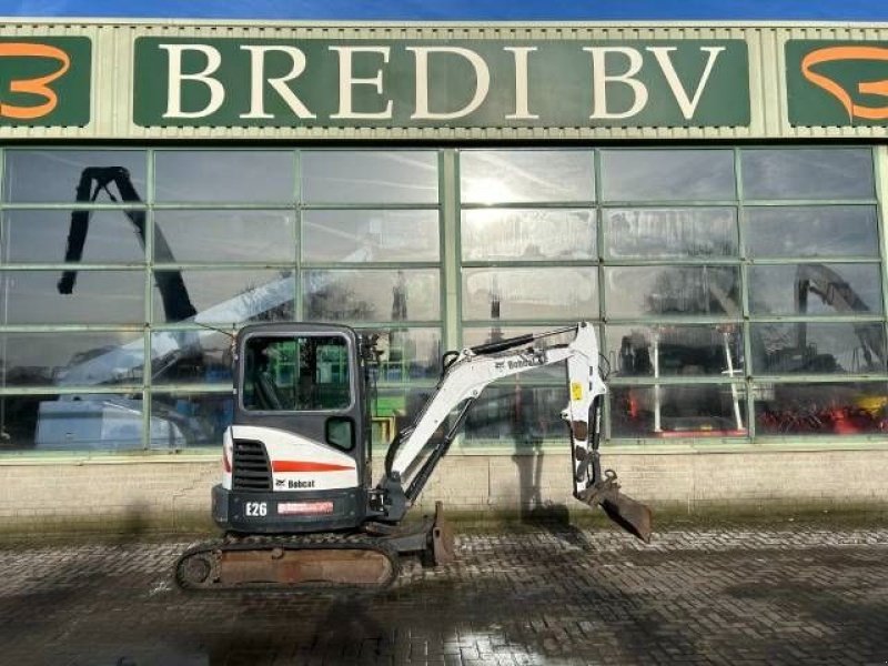 Minibagger от тип Bobcat E 26 EM, Gebrauchtmaschine в Roosendaal (Снимка 2)