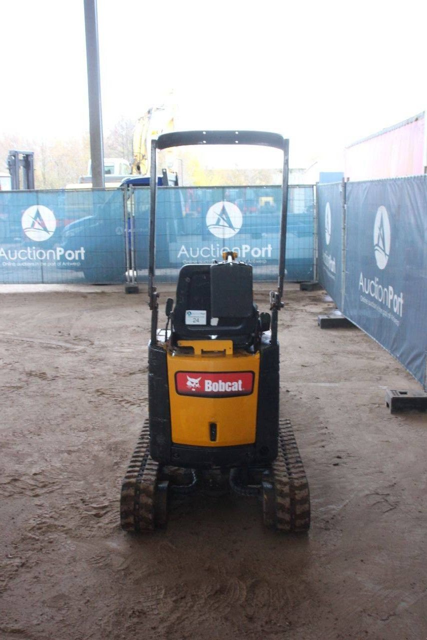 Minibagger del tipo Bobcat E08, Gebrauchtmaschine In Antwerpen (Immagine 4)