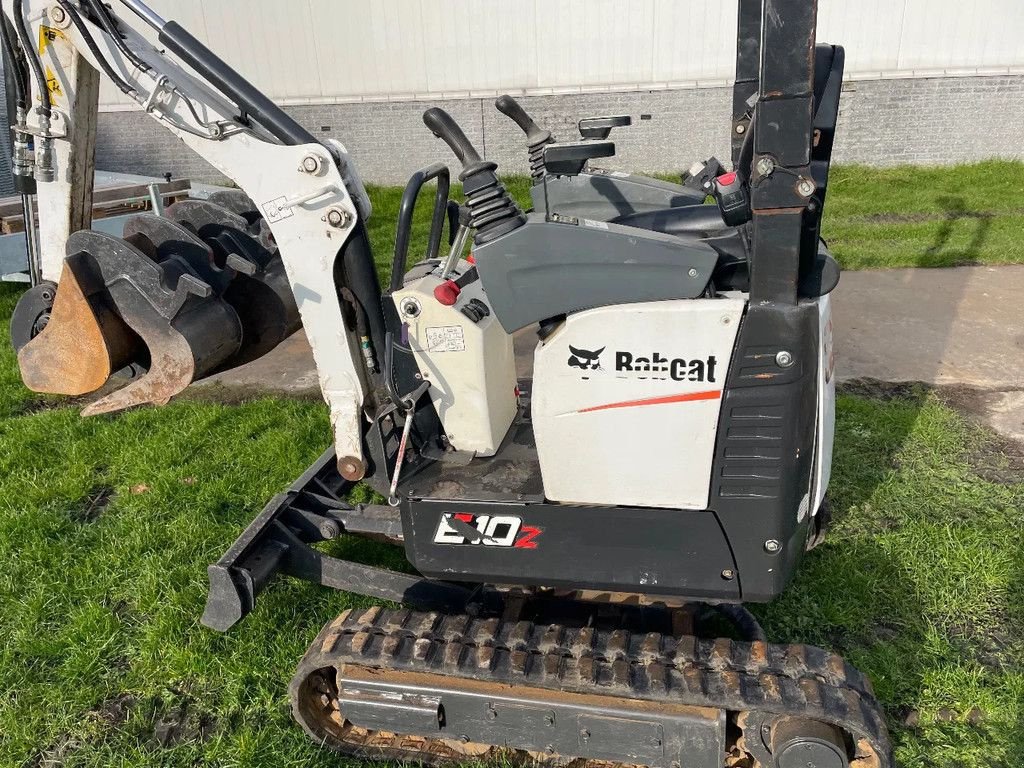 Minibagger типа Bobcat E10 minigraver 2022 met 205 uur! CW05, Gebrauchtmaschine в Kwintsheul (Фотография 8)