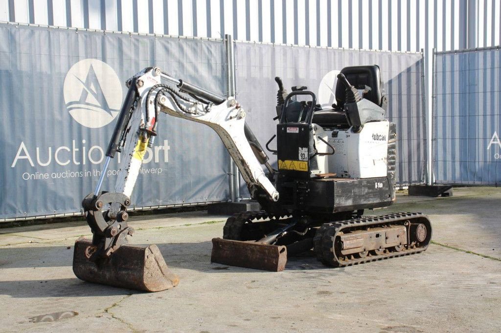 Minibagger typu Bobcat E10, Gebrauchtmaschine v Antwerpen (Obrázek 9)