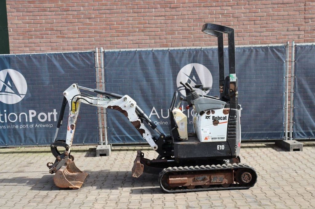 Minibagger от тип Bobcat E10, Gebrauchtmaschine в Antwerpen (Снимка 2)