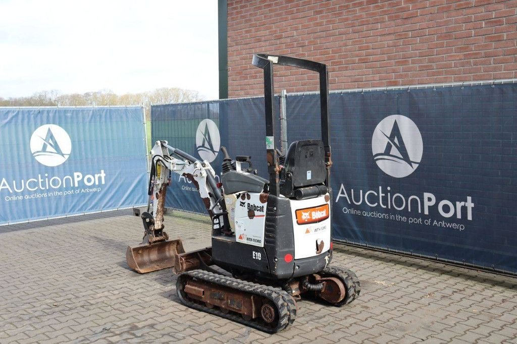 Minibagger от тип Bobcat E10, Gebrauchtmaschine в Antwerpen (Снимка 4)
