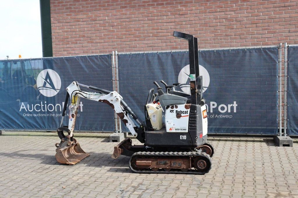 Minibagger от тип Bobcat E10, Gebrauchtmaschine в Antwerpen (Снимка 3)