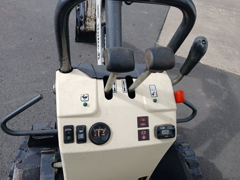 Minibagger типа Bobcat E10, Gebrauchtmaschine в Swifterbant (Фотография 11)
