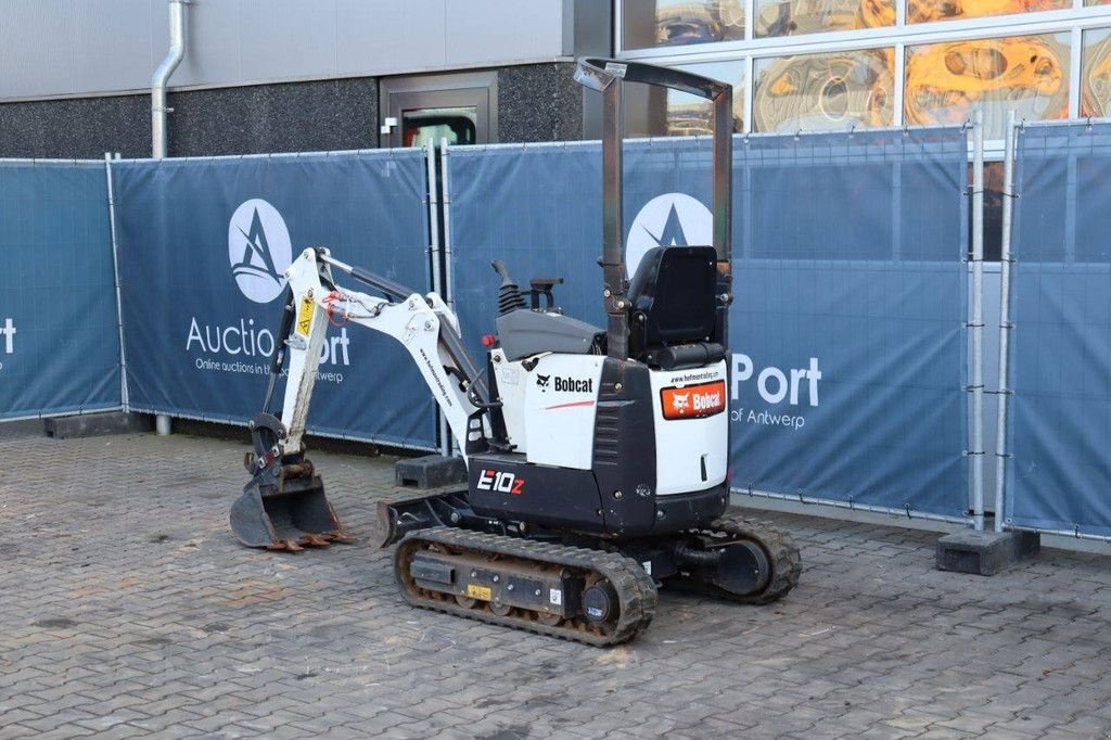 Minibagger of the type Bobcat E10Z, Gebrauchtmaschine in Antwerpen (Picture 4)