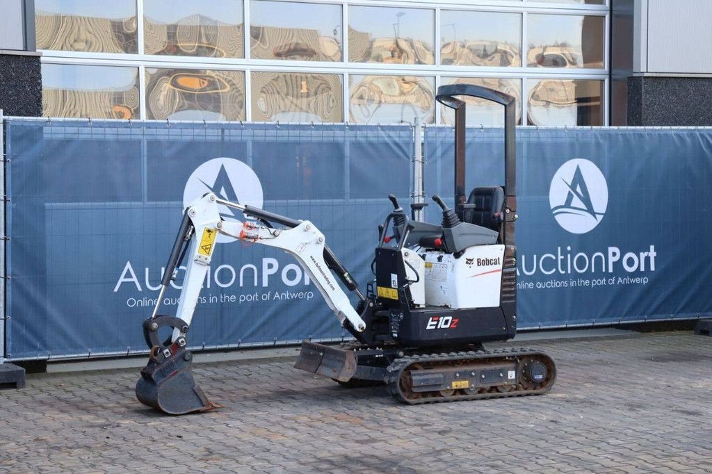 Minibagger of the type Bobcat E10Z, Gebrauchtmaschine in Antwerpen (Picture 10)