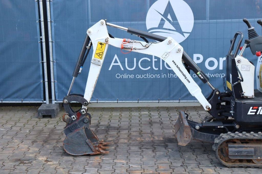 Minibagger of the type Bobcat E10Z, Gebrauchtmaschine in Antwerpen (Picture 11)