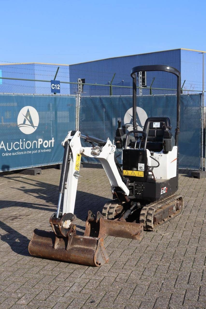 Minibagger типа Bobcat E10z, Gebrauchtmaschine в Antwerpen (Фотография 10)