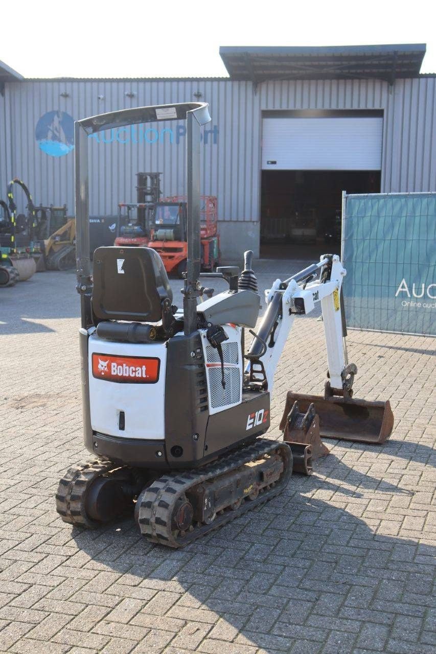 Minibagger типа Bobcat E10z, Gebrauchtmaschine в Antwerpen (Фотография 7)