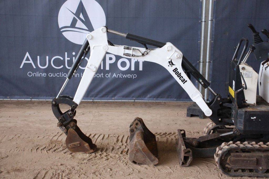 Minibagger типа Bobcat E10Z, Gebrauchtmaschine в Antwerpen (Фотография 10)