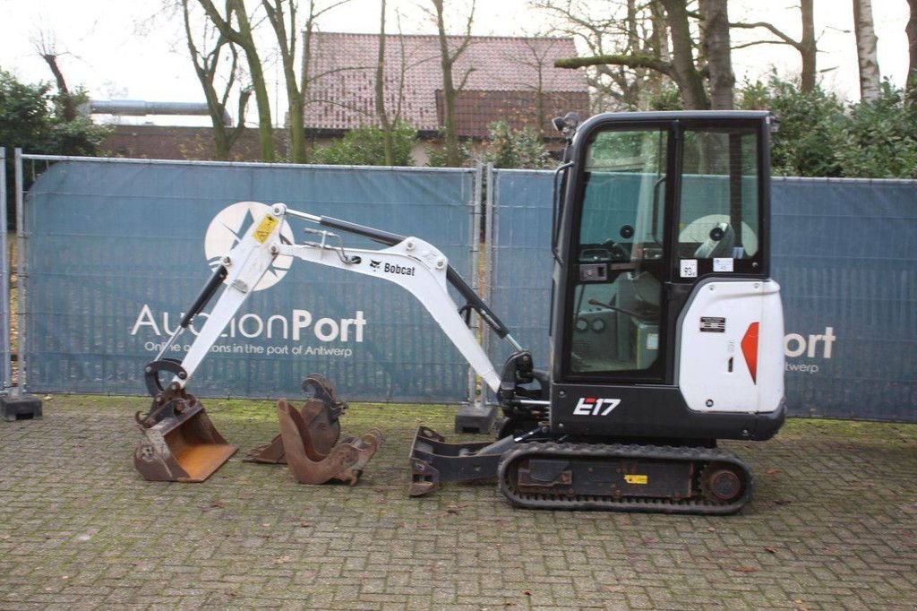 Minibagger типа Bobcat E17 C, Gebrauchtmaschine в Antwerpen (Фотография 2)