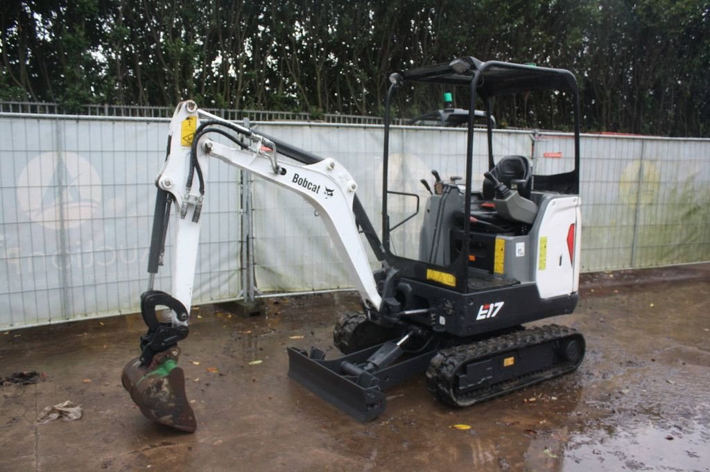 Minibagger del tipo Bobcat E17, Gebrauchtmaschine en Antwerpen (Imagen 1)