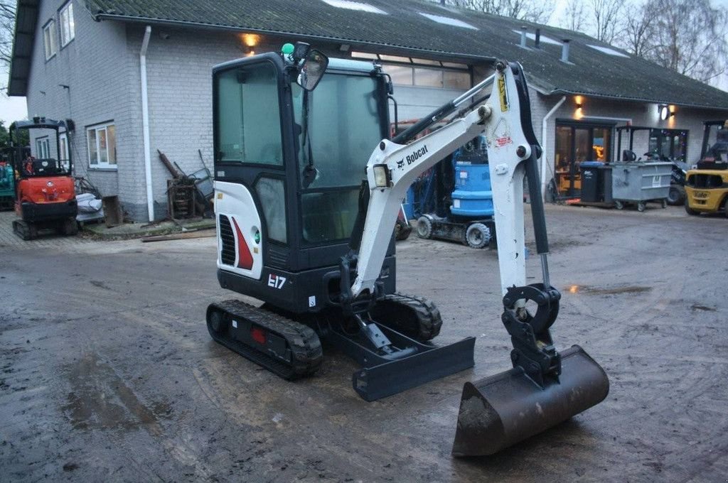 Minibagger du type Bobcat E17, Gebrauchtmaschine en Antwerpen (Photo 7)