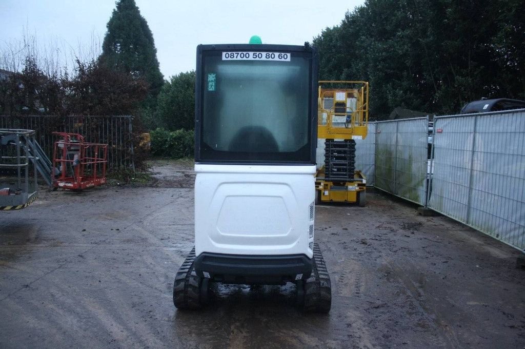 Minibagger du type Bobcat E17, Gebrauchtmaschine en Antwerpen (Photo 4)