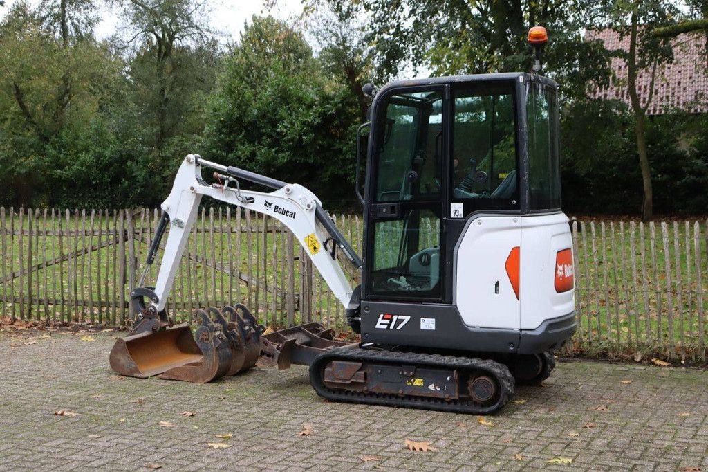 Minibagger tip Bobcat E17, Gebrauchtmaschine in Antwerpen (Poză 3)