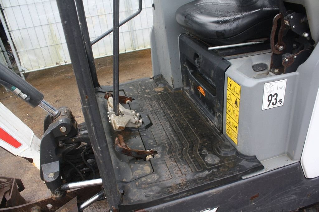 Minibagger typu Bobcat E17, Gebrauchtmaschine v Antwerpen (Obrázok 9)