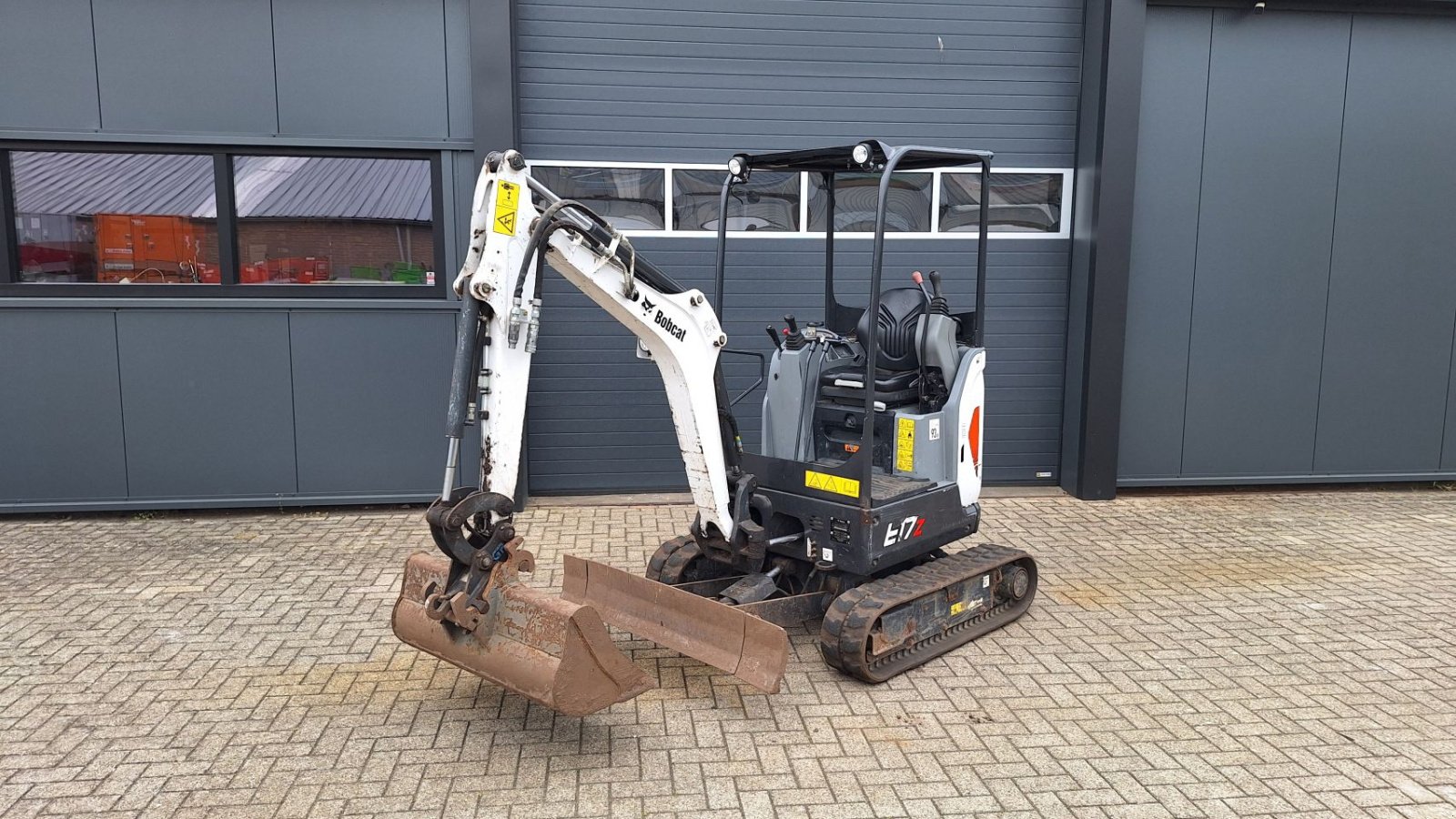 Minibagger типа Bobcat E17Z, Gebrauchtmaschine в Dronten (Фотография 2)