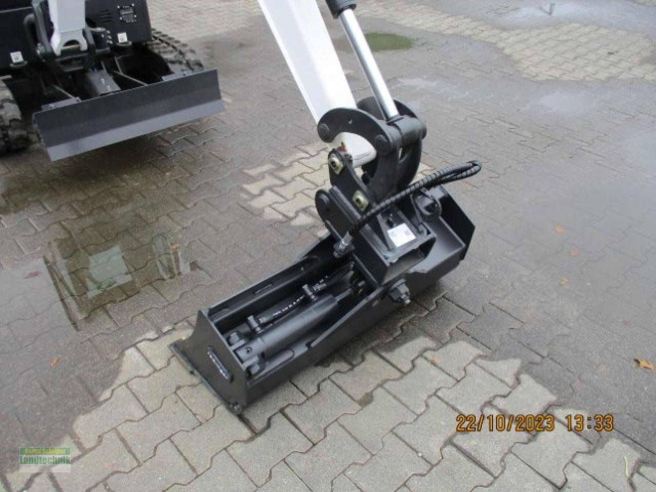 Minibagger des Typs Bobcat E19 V, Neumaschine in Büren (Bild 4)