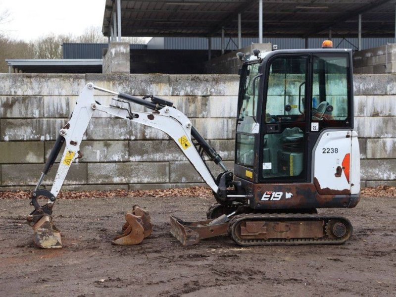 Minibagger del tipo Bobcat E19, Gebrauchtmaschine In Antwerpen (Immagine 1)