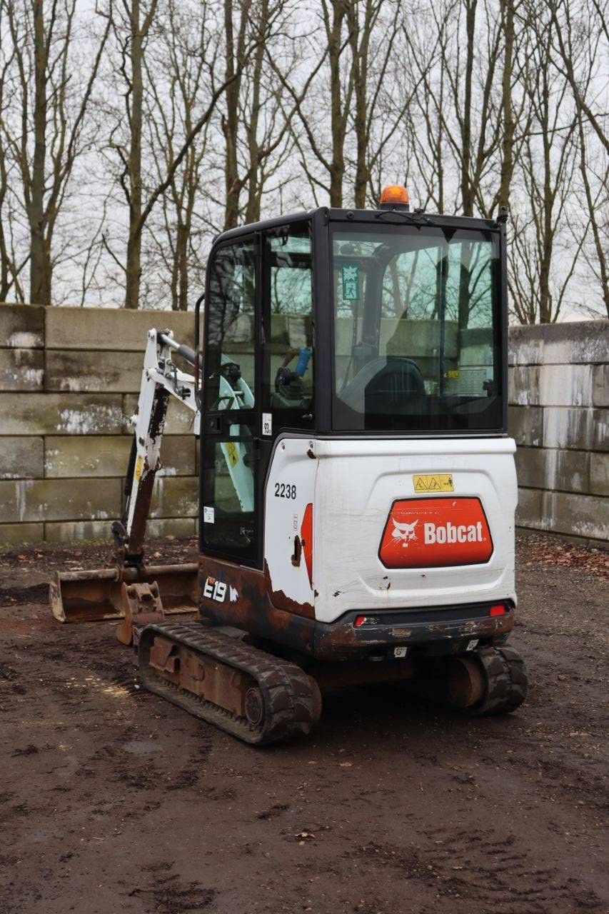 Minibagger del tipo Bobcat E19, Gebrauchtmaschine In Antwerpen (Immagine 4)