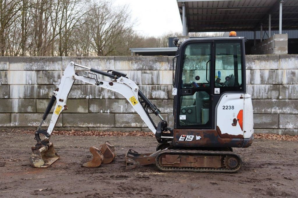 Minibagger del tipo Bobcat E19, Gebrauchtmaschine In Antwerpen (Immagine 2)