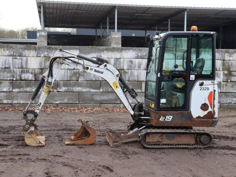 Minibagger del tipo Bobcat E19, Gebrauchtmaschine en Antwerpen (Imagen 1)