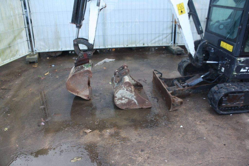 Minibagger от тип Bobcat E19, Gebrauchtmaschine в Antwerpen (Снимка 8)