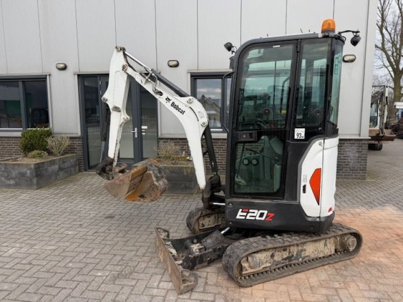 Minibagger des Typs Bobcat E20, Gebrauchtmaschine in Cuijk (Bild 2)