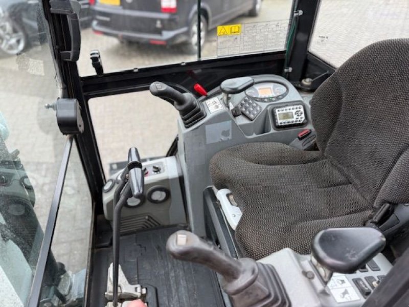 Minibagger tip Bobcat E20z, Gebrauchtmaschine in Cuijk (Poză 9)