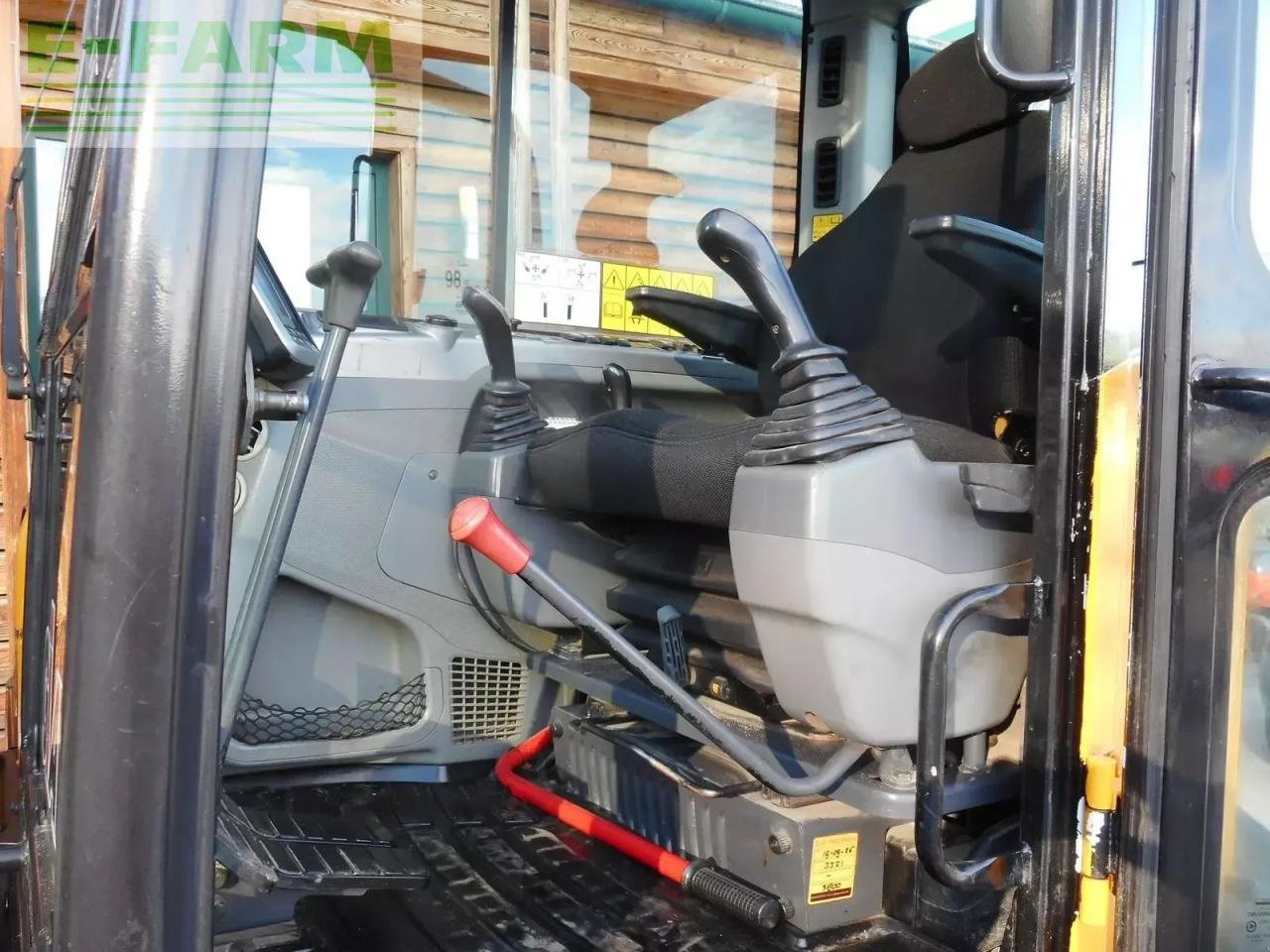 Minibagger des Typs Bobcat e85 ( 8.600kg ) rototilt powertilt, Gebrauchtmaschine in ST. NIKOLAI/DR. (Bild 9)