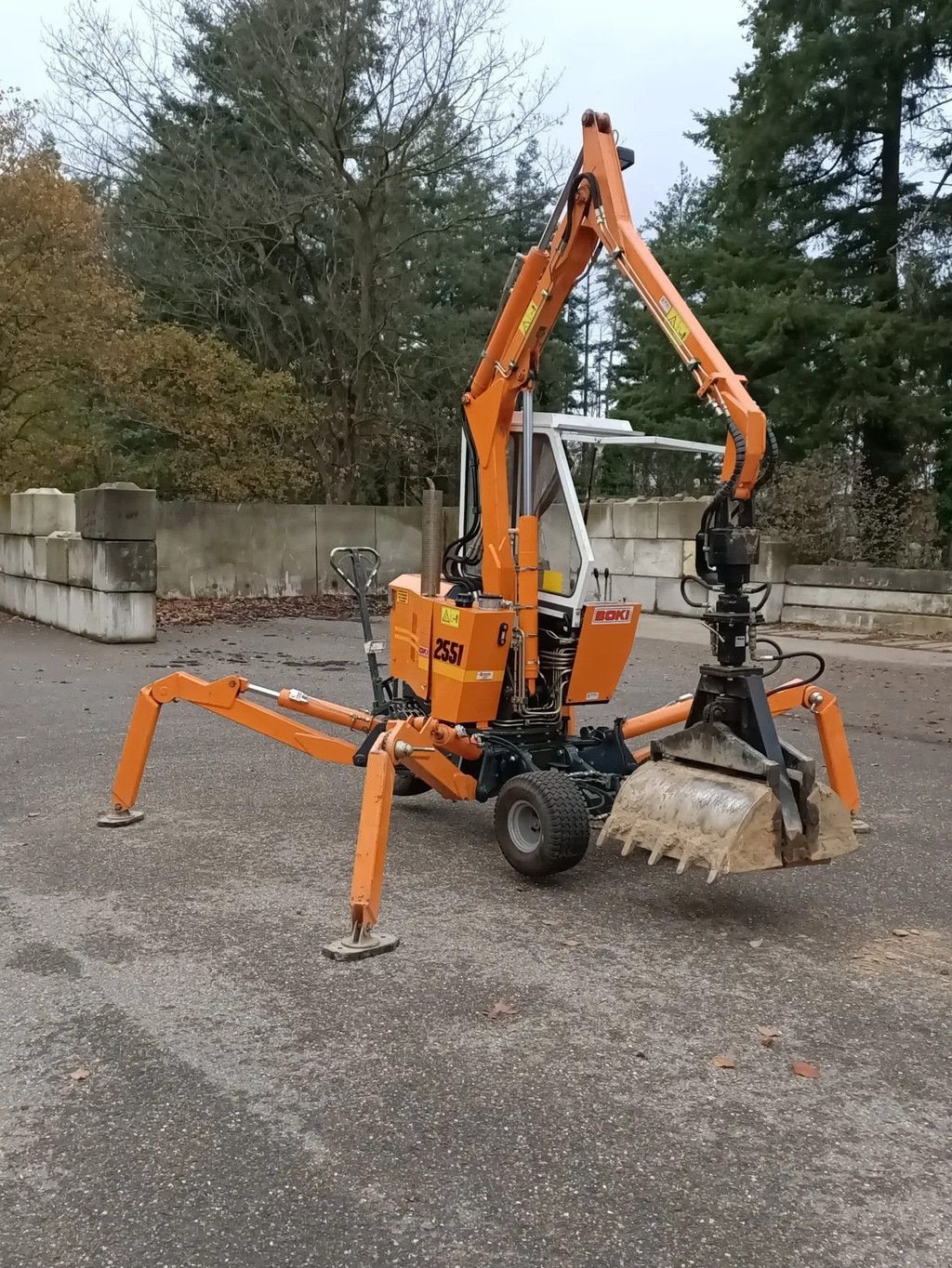 Minibagger Türe ait Boki 2551, Gebrauchtmaschine içinde Groningen (resim 11)