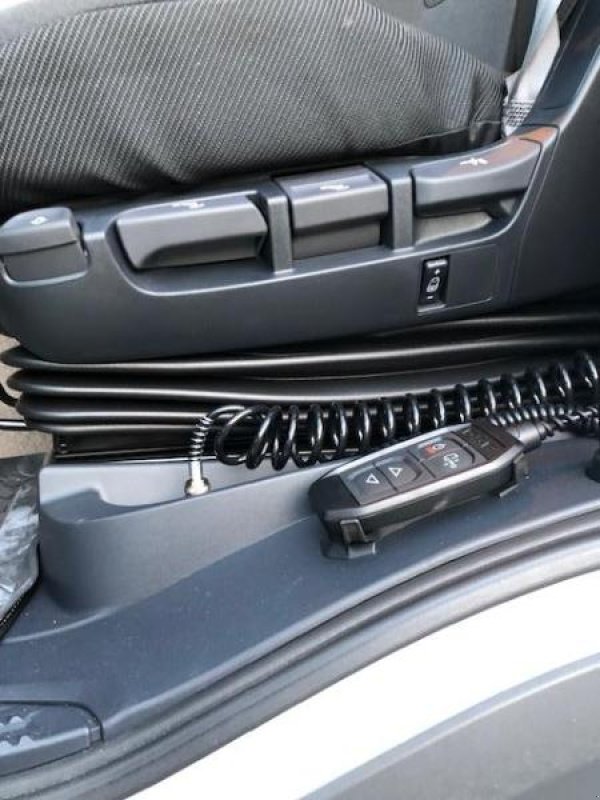 Minibagger tip Case IH CX50B ZTS, Gebrauchtmaschine in Bourron Marlotte (Poză 11)