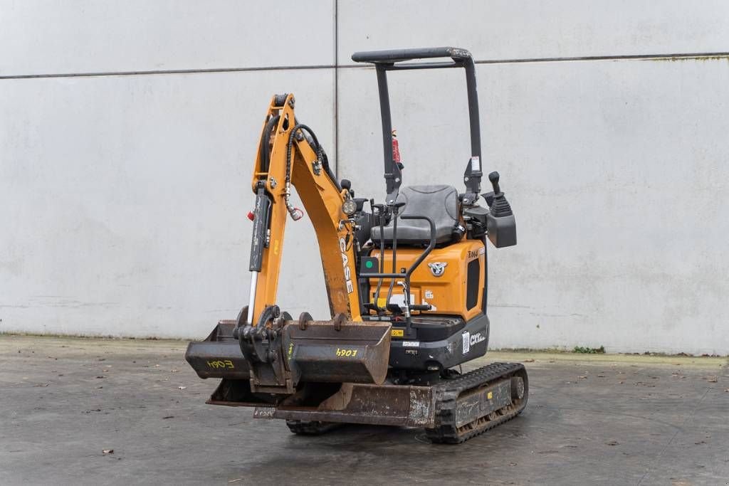 Minibagger des Typs Case CX 12 D, Gebrauchtmaschine in Moerbeke (Bild 1)