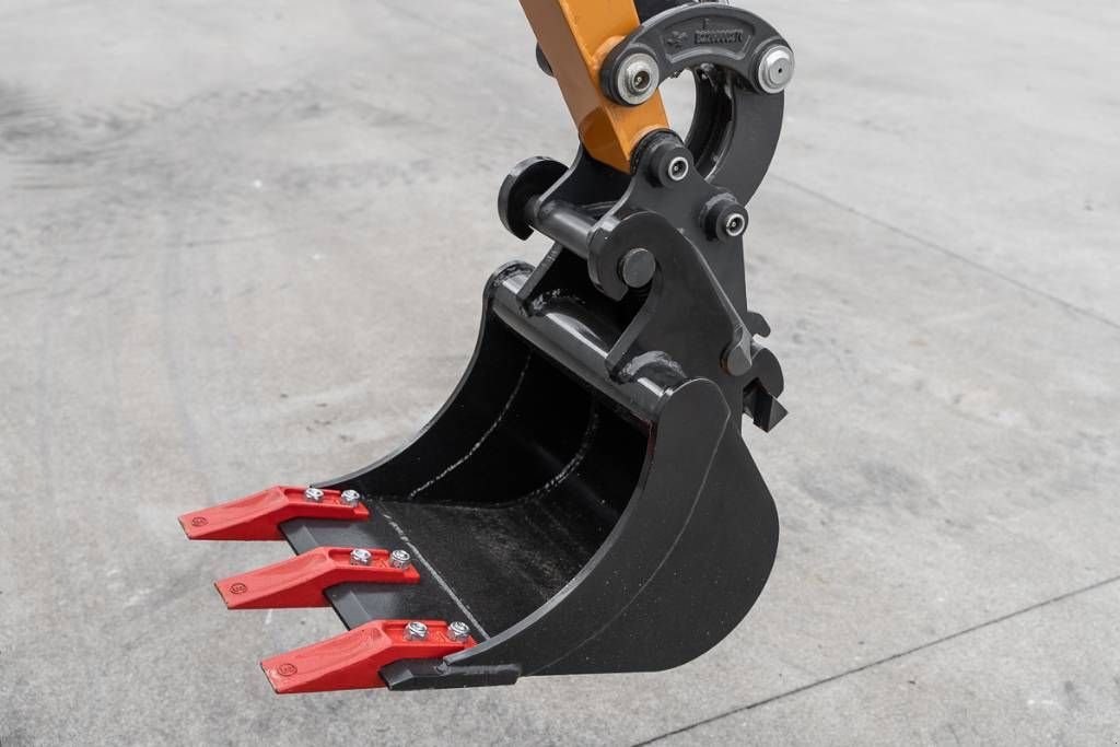 Minibagger of the type Case CX 15 EV, Neumaschine in Moerbeke (Picture 9)